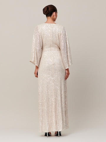 Sável - Vestido de noche 'Catania' en beige