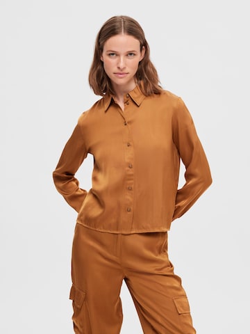 SELECTED FEMME Bluse i brun