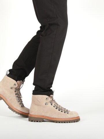 Boots stringati 'Rock Tarrant EG567' di BLACKSTONE in beige