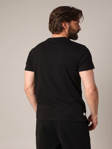T-Shirt 'Cabo' Deeluxe en noir