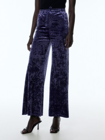 EDITED Wide leg Broek 'Sastra' in Lila: voorkant