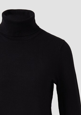 s.Oliver Sweater in Black