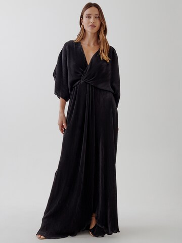Tussah Kleid 'OCTAVIA' in Schwarz: Vorderseite