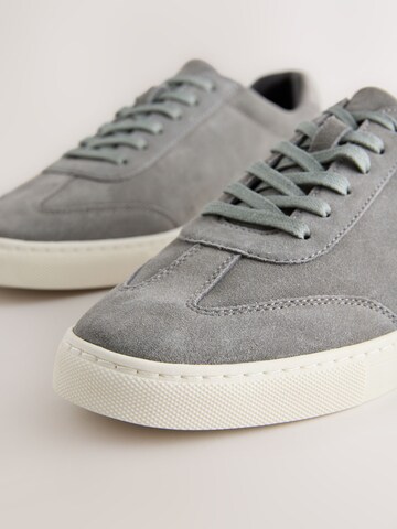 Baskets basses Next en gris