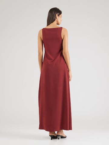 millane - Vestido de noche en rojo