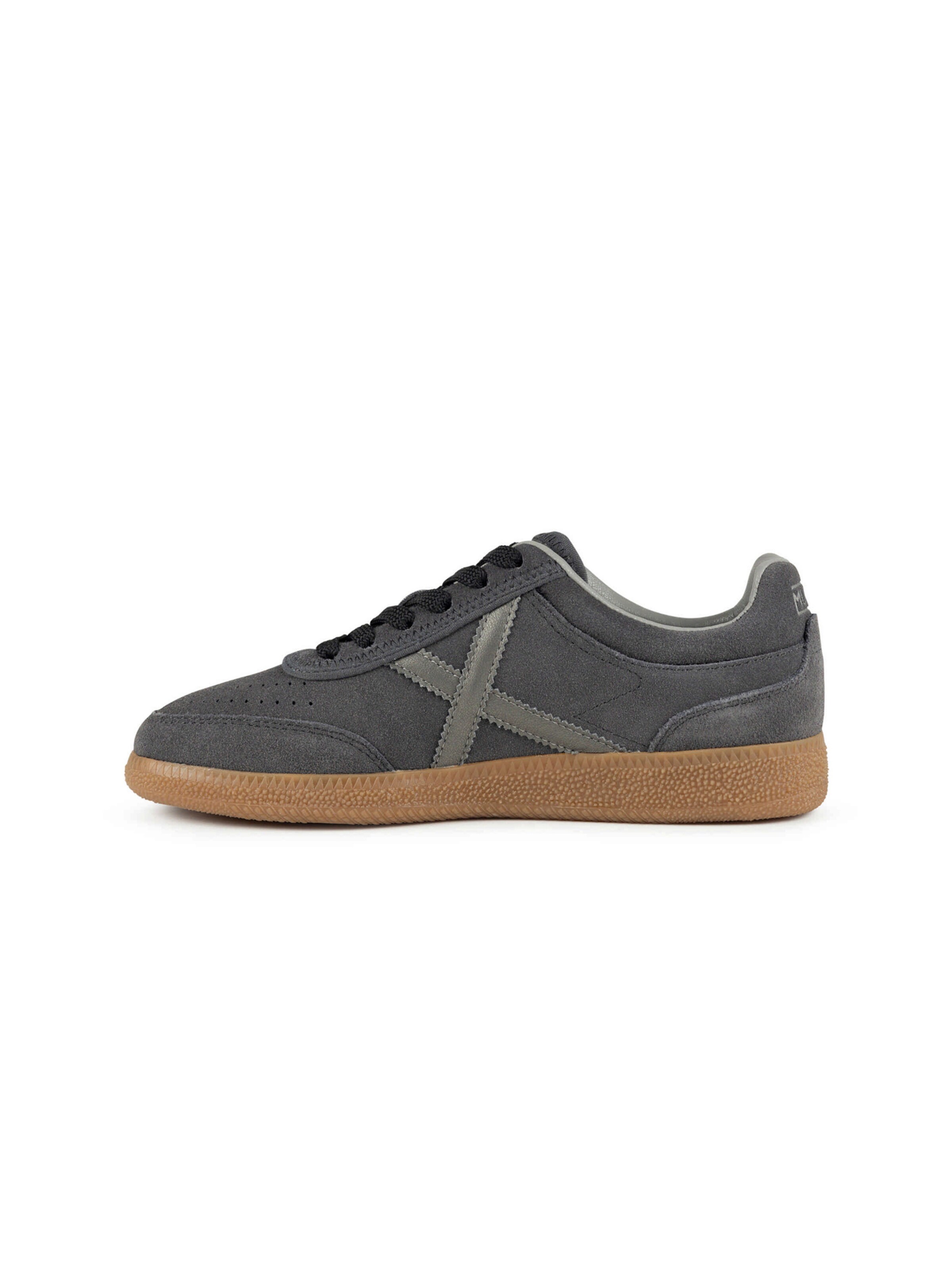 Baskets basses ' RUMBA ' MUNICH en gris : devant