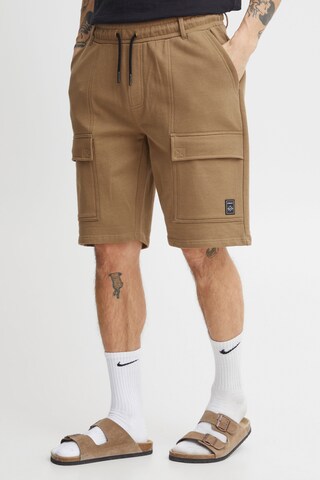 11 Project Regular Sweatshorts 'Karlsen' in Braun: predná strana