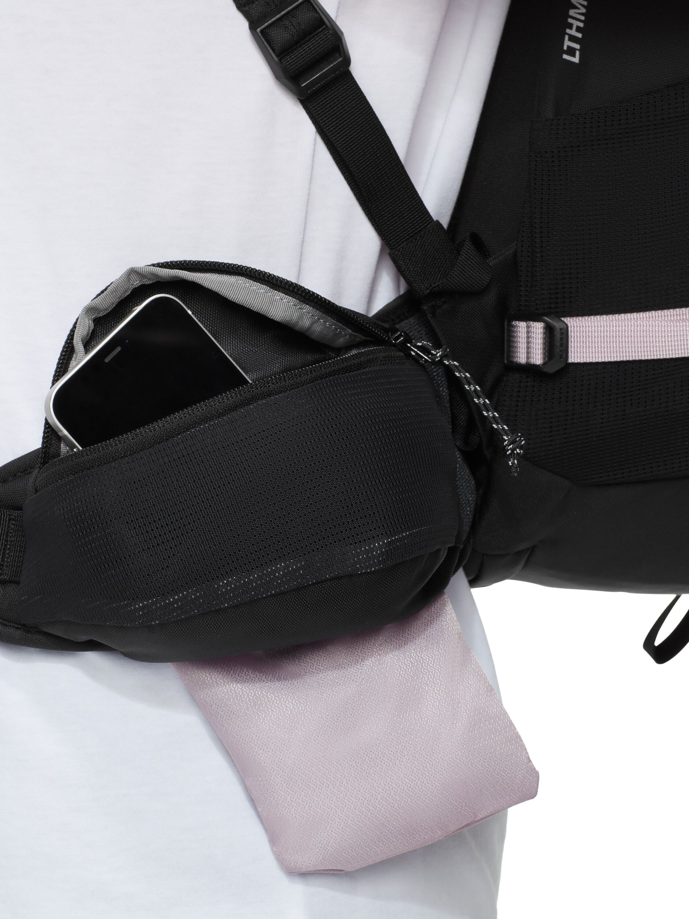 MAMMUT Sports backpack 'Lithium' in Purple