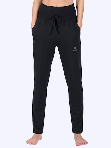 Magadi Regular Workout Pants 'Susan' in Black