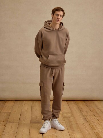 DAN FOX APPAREL - Tapered Pantalón cargo 'Taylor' en beige
