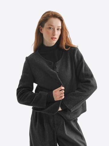 TorWeit Knit Cardigan 'Wool-Blend Coat Short' in Black