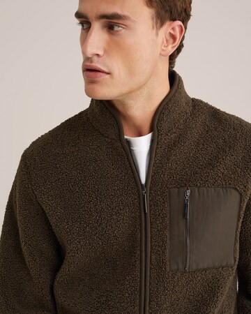 WE Fashion Tussenjas in Bruin
