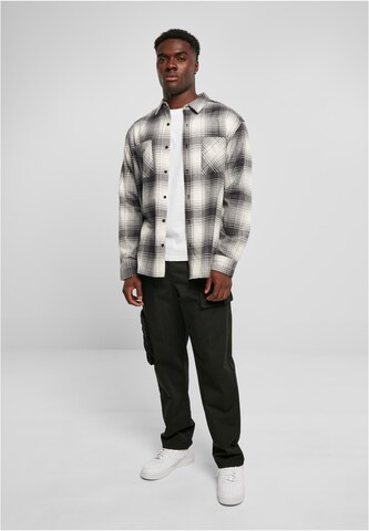 Urban Classics - Regular Fit Camisa em bege