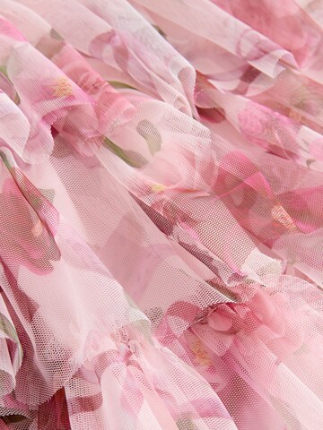 Robe Baker by Ted Baker en rose