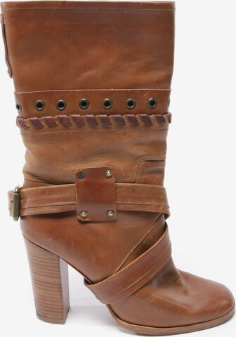 BOSS Dress Boots in 37 in Brown: front