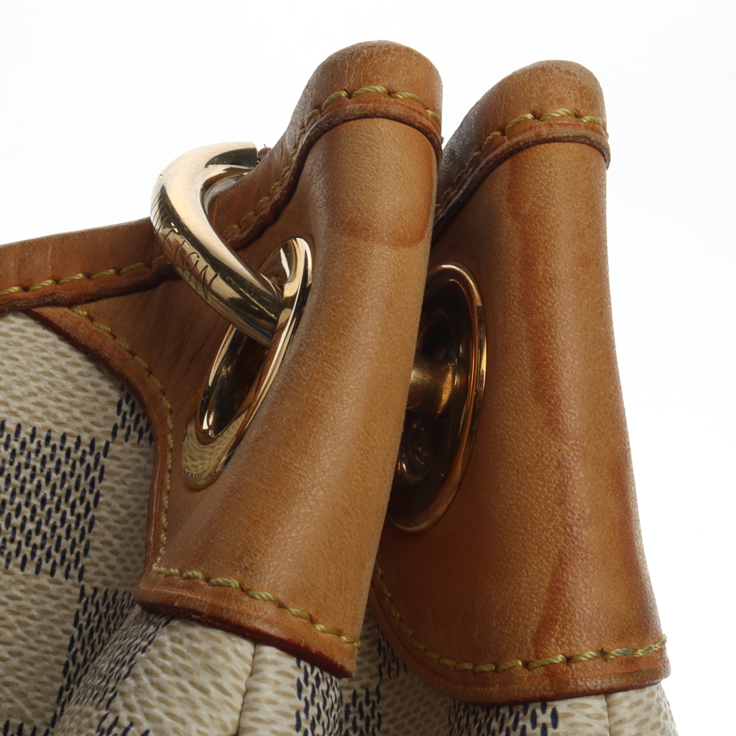 Louis Vuitton Bag in One size in Mixed colors