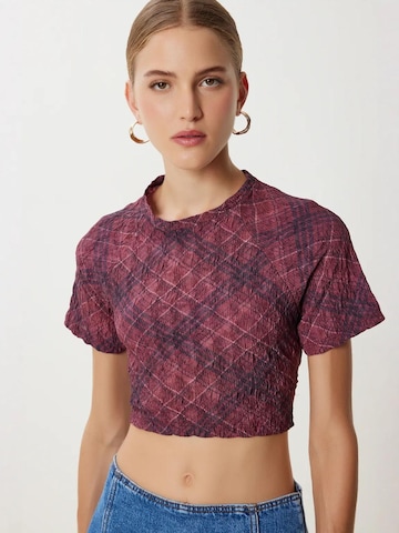 Happiness İstanbul - Blusa 'Blusen' em vermelho