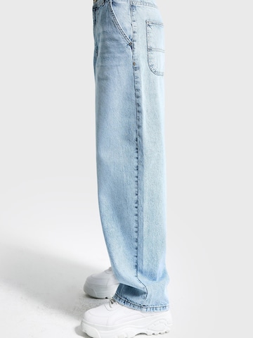 IT'S BASIC Loosefit Jeans 'NORA Skater Mid Rise Jeans (Lenght 28)' in Blauw