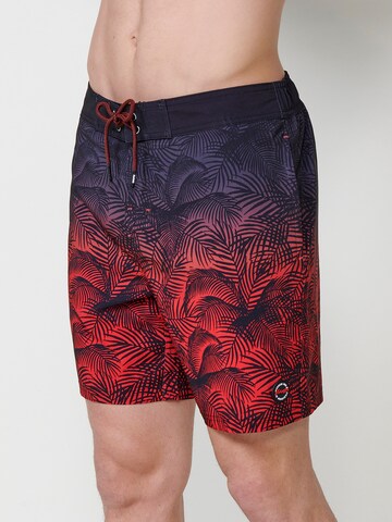 Pantaloncini da bagno di KOROSHI in rosso