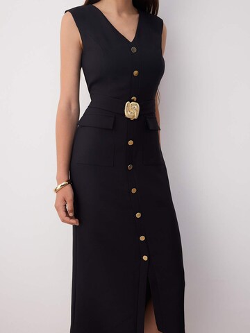 Trendyol Kokerjurk in Zwart