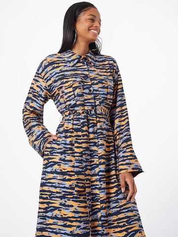 VILA ROUGE Платье-рубашка 'CIKKI' в Синий