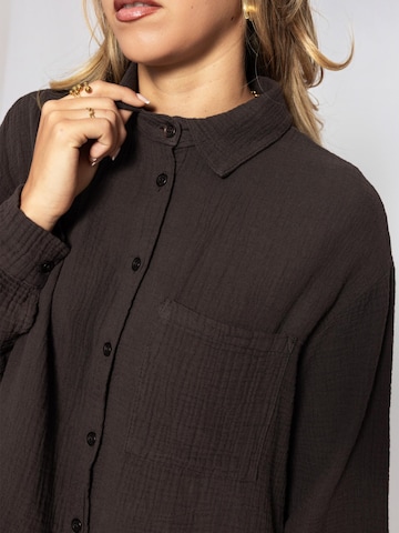 SASSYCLASSY Bluse‌‌‌‌‌‌‌‌‌‌ in Braun