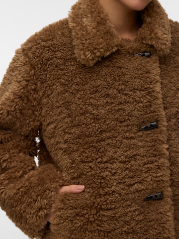 VERO MODA Prehodna jakna 'VMFRANCES' | rjava barva