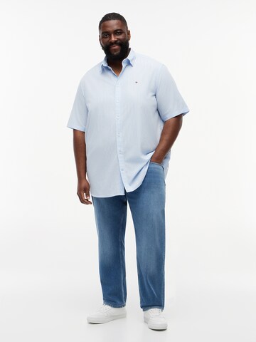 Tommy Hilfiger Big & Tall Comfort Fit Πουκάμισο 'FLEX' σε μπλε