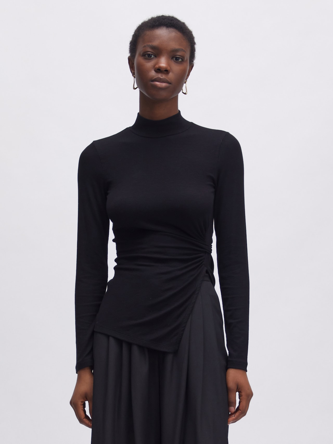 EDITED Shirt 'Anthea' Zwart