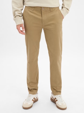 Nils Sundström Regular Chino Pants 'Matt' in Beige: front