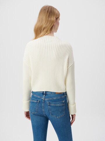 Mavi Sweater in White