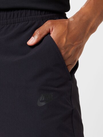 Nike Sportswear Normální Kalhoty – černá