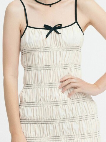 Robe ' BeauRS ' Résumé en beige