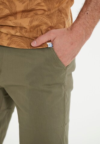 Cruz Regular Chino Pants 'Jerryne' in Green