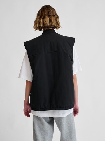 Hummel Sports vest in Black