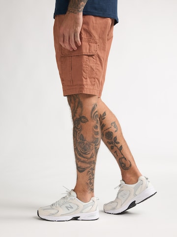 Petrol Industries Regular Cargo Pants in Red