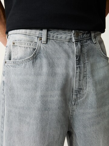 Baggy Jean Pull&Bear en gris