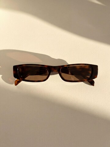 ARMIE Sunglasses 'The Avery' in Brown
