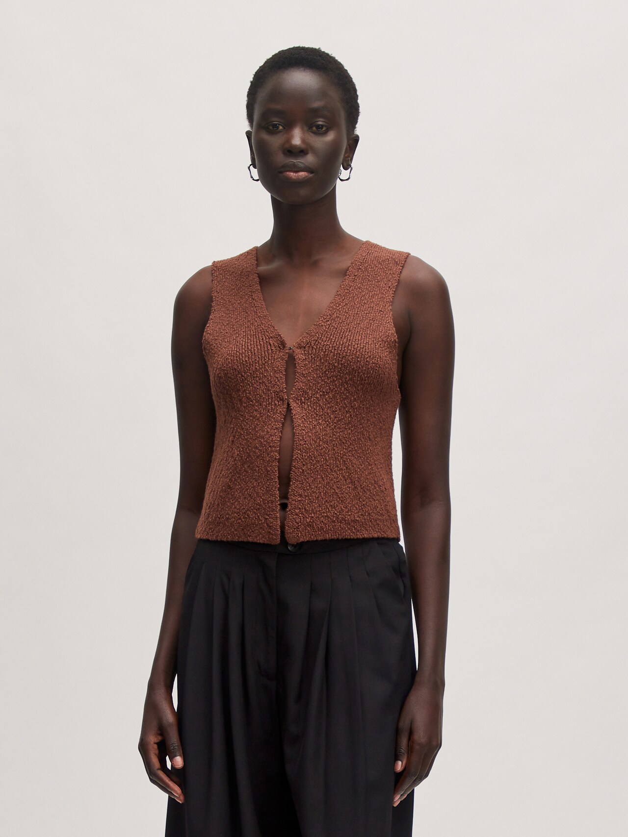 EDITED Produkte Weste 'Rike' braun