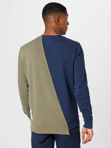 Tommy Jeans Sweatshirt in Blau