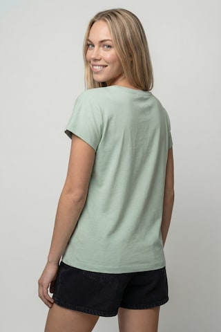 alife & kickin T-Shirt 'SofiaAK A' in Grün