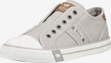 Slip on MUSTANG en gris : devant