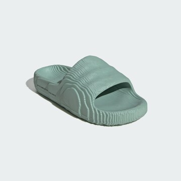 ADIDAS ORIGINALS Pantolette 'Adilette 22' in Grün