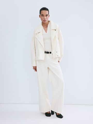 MANGO Between-seasons coat 'Narciso' in White: front