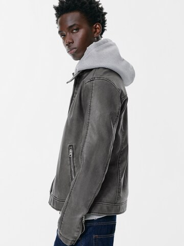 Pull&Bear Between-Season Jacket in Grey