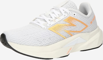 Chaussure de course 'FC Propel' new balance en blanc : devant