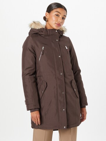 Parka d’hiver 'TRACK' VERO MODA en marron : devant