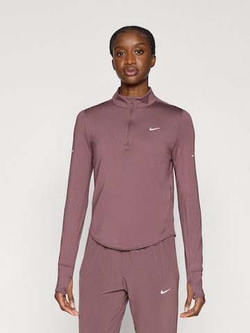 T-shirt fonctionnel 'SWIFT' NIKE en violet : devant