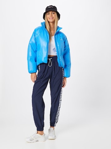 Tommy Jeans Jacke in Blau