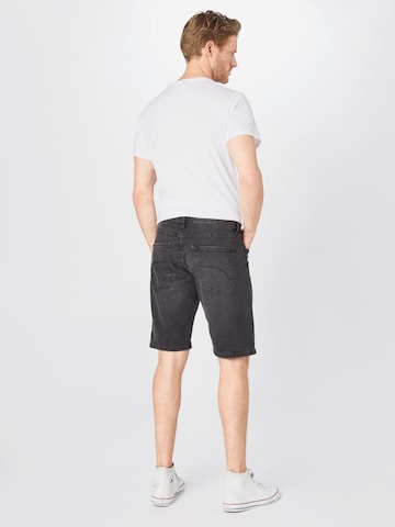 ESPRIT Regular Jeans in Black